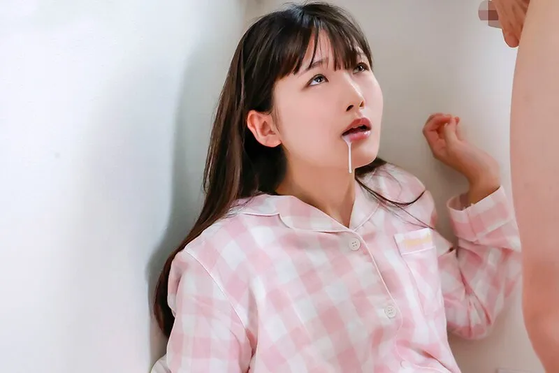 Anh trai ghen khi cô bạn gái có gấu nên luôn bắt em ấy làm tình